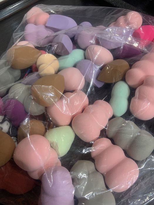 Продам спонжики для макияжа
