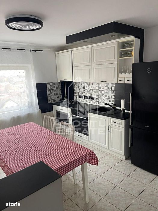 Apartament 2 camere, decomandat, centrala proprie, renovat, Freidorf — fotografia 1