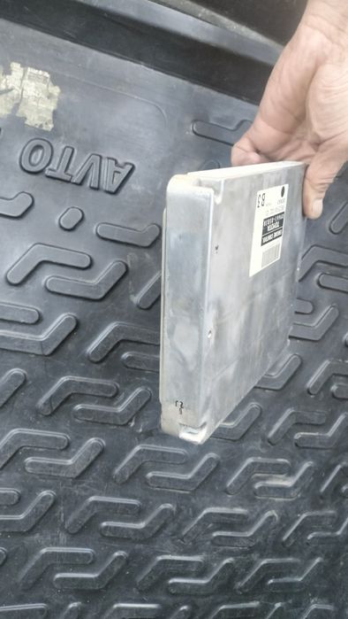 Компьютер на тоута Авенсис