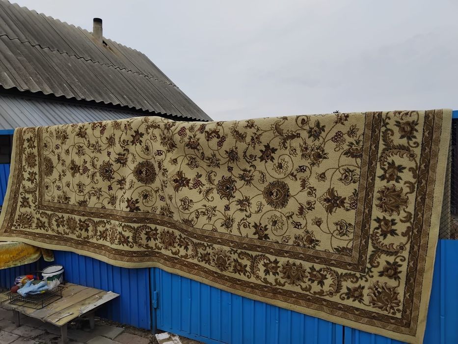 Продам ковёр состояния хорошая