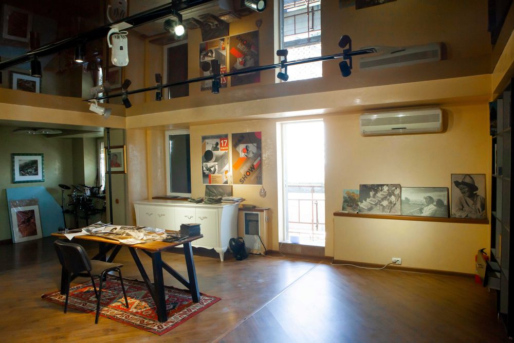 Уникальное нежилое помещения под офис - пентхаус на 19 этаже