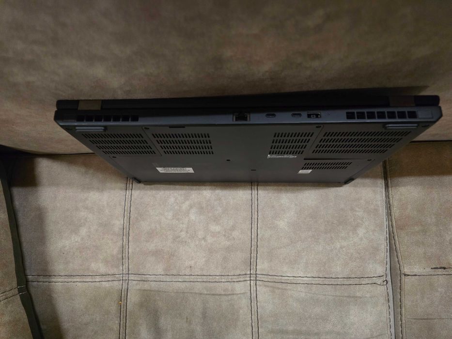 Lenovo ThinkPad P53/Core i7-9850H/32GB RAM/256GB SSD/Quadro T1000 4GB/15.6 FHD IPS работна станция
