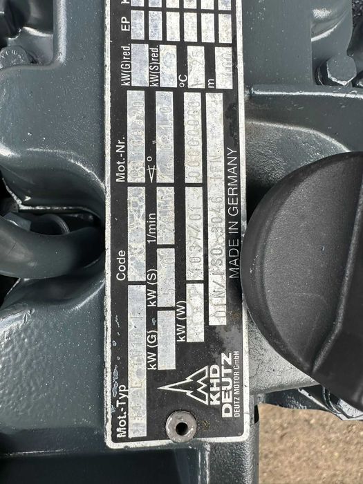 Motor Deutz BF4L1011F pentru excavator incarcator generator, reconditionat