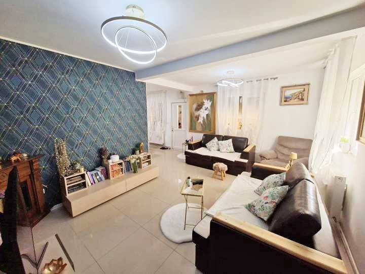 Vila cu 4 camere de vanzare in Bucov, 104 mp