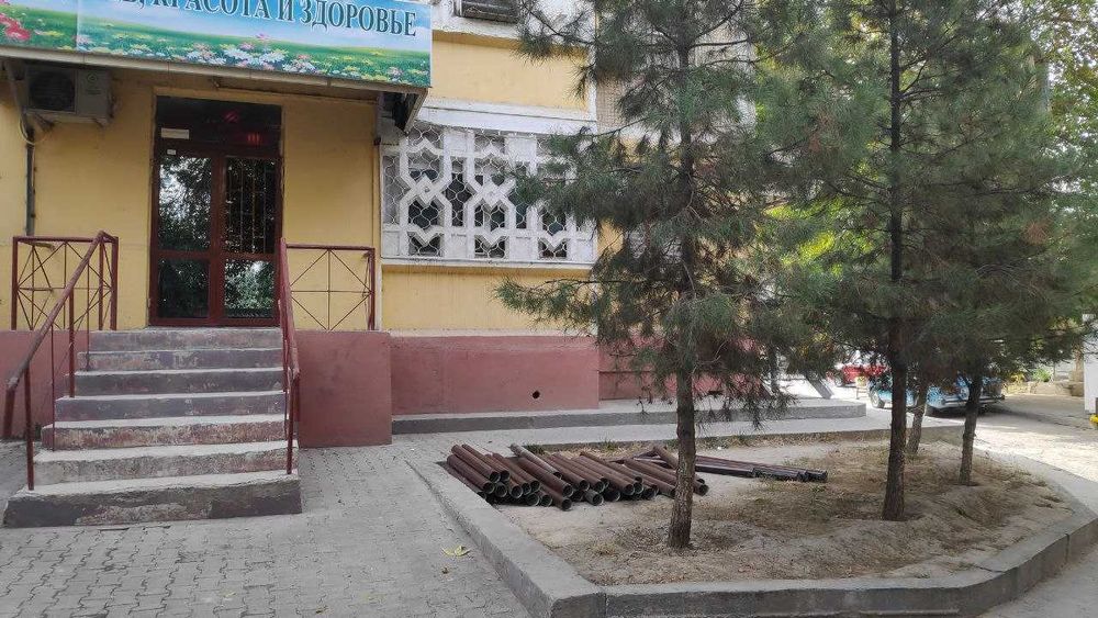 Biznes uchun noturar joy sotiladi. Продаю нежилое помещение под бизнес