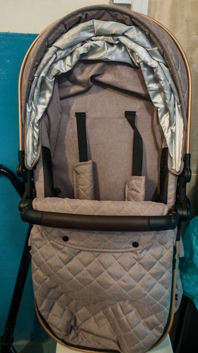 Продам коляску 2 в одном