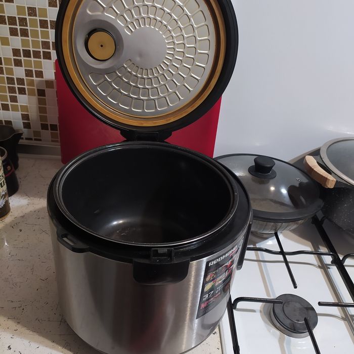 Мультиварка на запчасти 5000