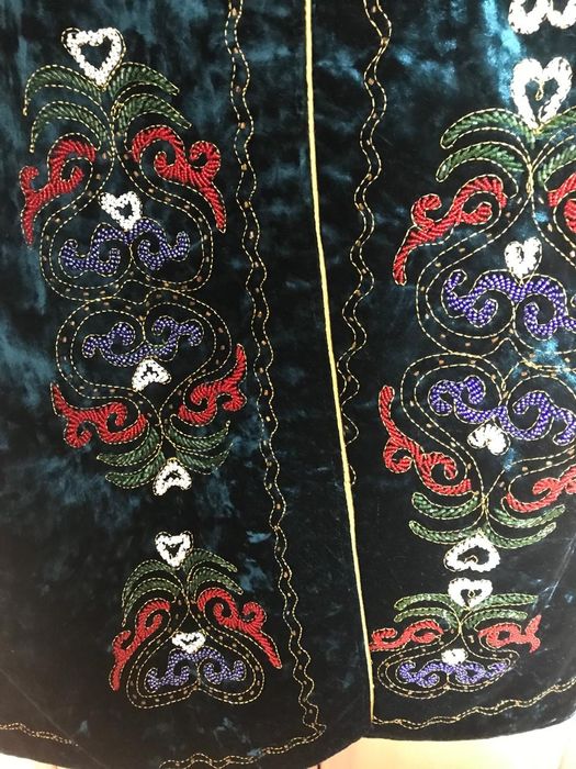 Чапан (камзол] новый