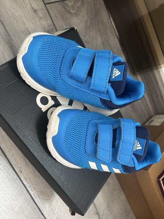 Vand incaltaminte  copii nr 22, 23