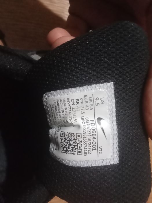 Продам бу Кроссовки NIKE AIR 10000