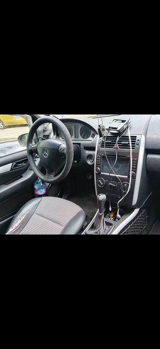 Автомобил за продажба