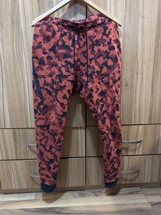 Долнище nike tech fleece old season