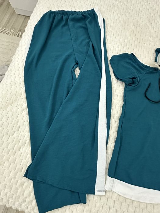 Дамски комплет блуза и панталон