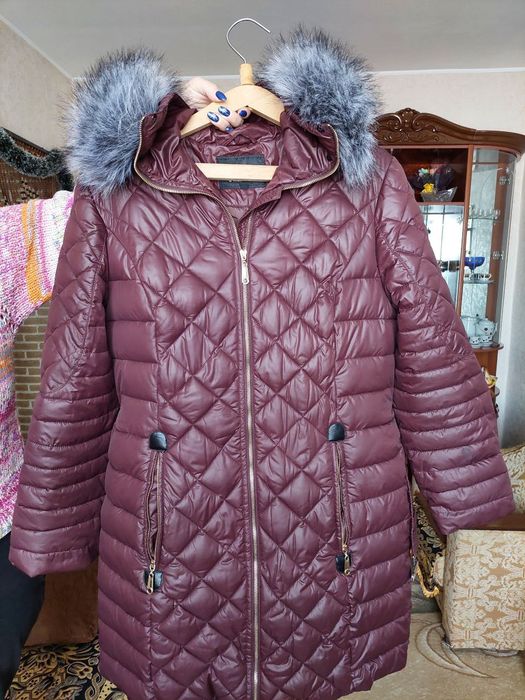 Зимняя теплая куртка 50-52 .