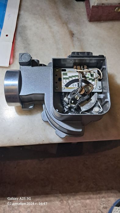 ДМРВ ( валюметр ) vw golf 2 ,