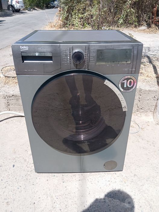 срочно продаю стиральная машинка beko invactor как новый месяц работал