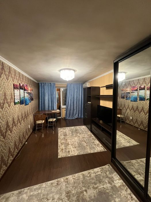 Сдам 2х комнатную квартиру в центре, Ленина 25