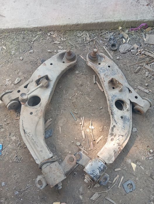 Запчасти мазда кронос