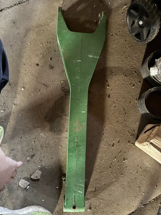Кранштейн джон дир 1820 А83779JD