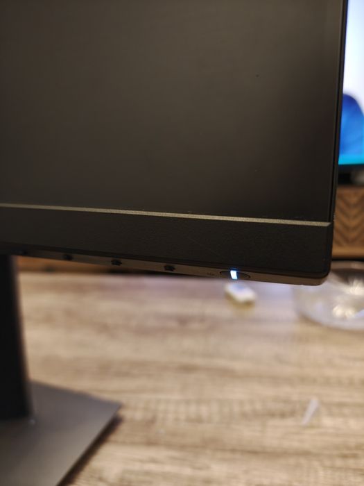 За части! Монитор Dell P2319H