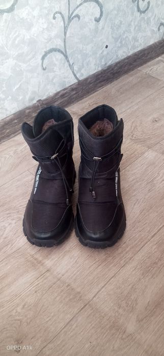 Продам сапоги для мальчик