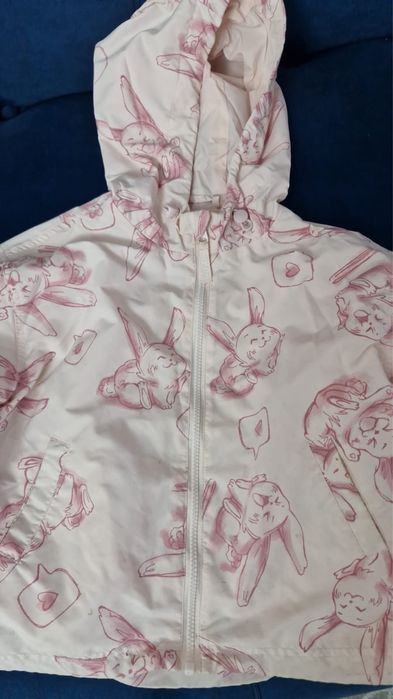 Продам куртки детские