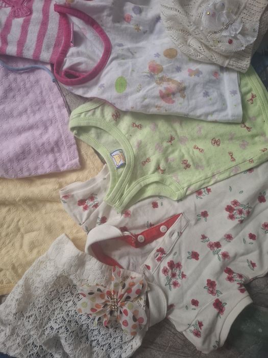 Продам детские вещи