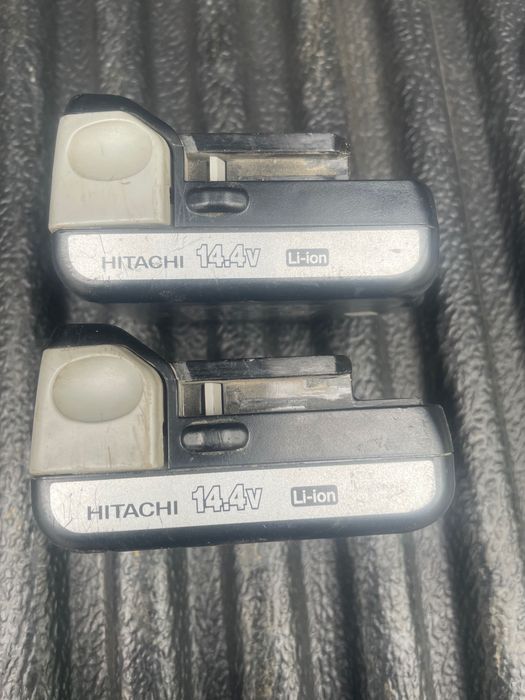 Litiu-ion Hitachi (Hikoki)  BSL 1415 de 14.4 cu încărcător