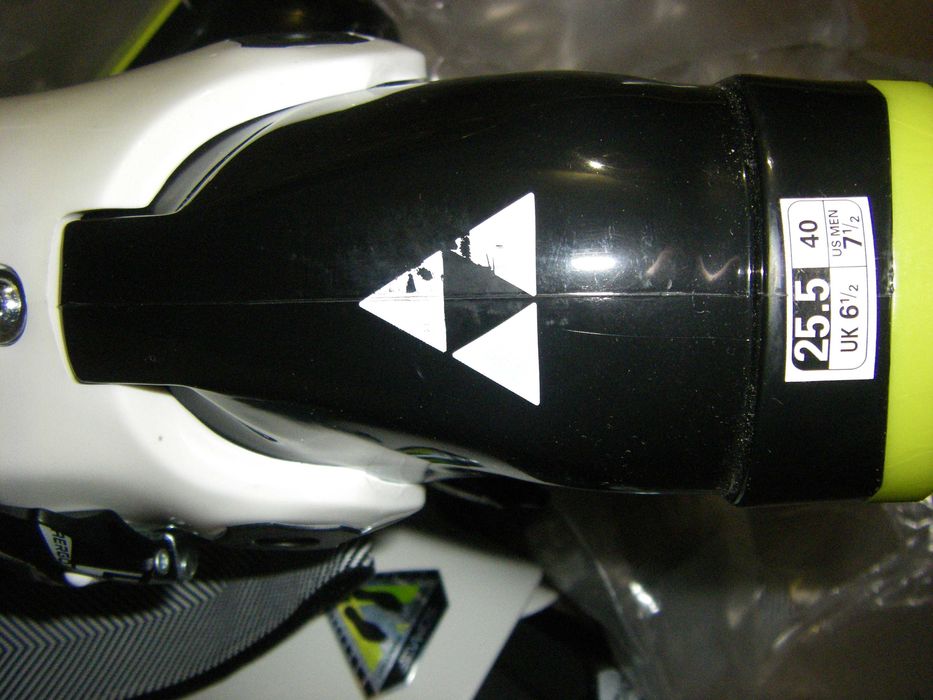 Ски Обувки FISCHER RC4