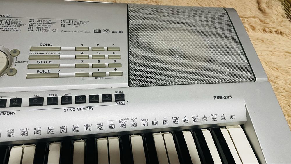 Синтезатор yamaha psr-295