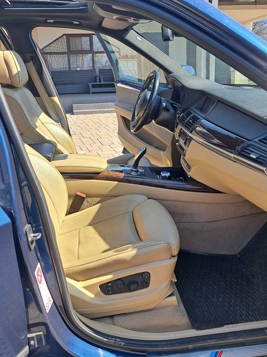 Vand bmw X5 E70 pachet M