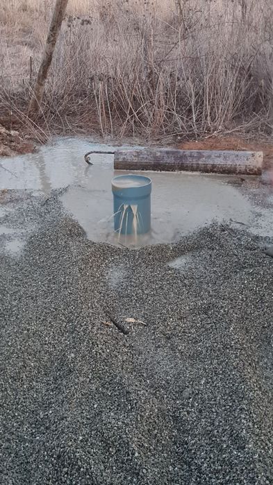 Executam puturi de apa pentru uz casnic, Piloni diferite  diametre!!!