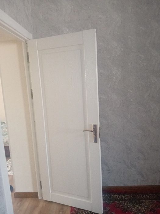 Srochna Eshik sotiladi 500 yangi bez karbka razmeri standard 90×200