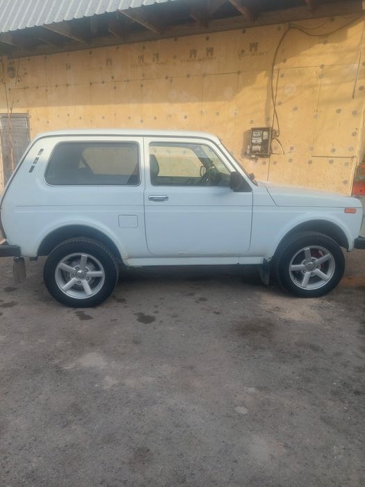 Продам Ниву хорошем состояние