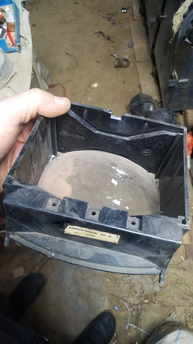 Люпа котаси срочни сотилади