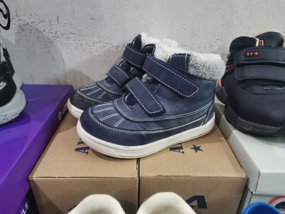 Детски обувки боти и ботуши