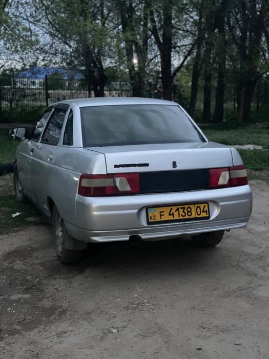Машина ваз 2110