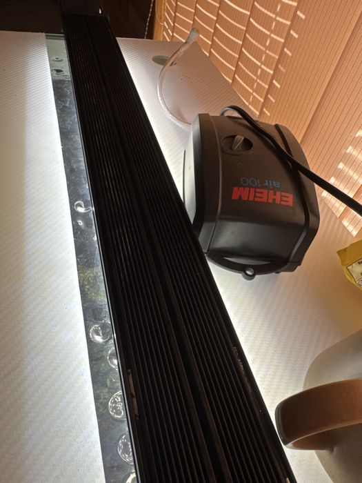 Lampa Dennerle Trocal LED acvariu – puternica, stare foarte buna