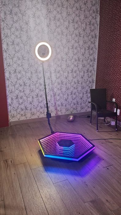 Platforma video 360 infinity mirror de vânzare