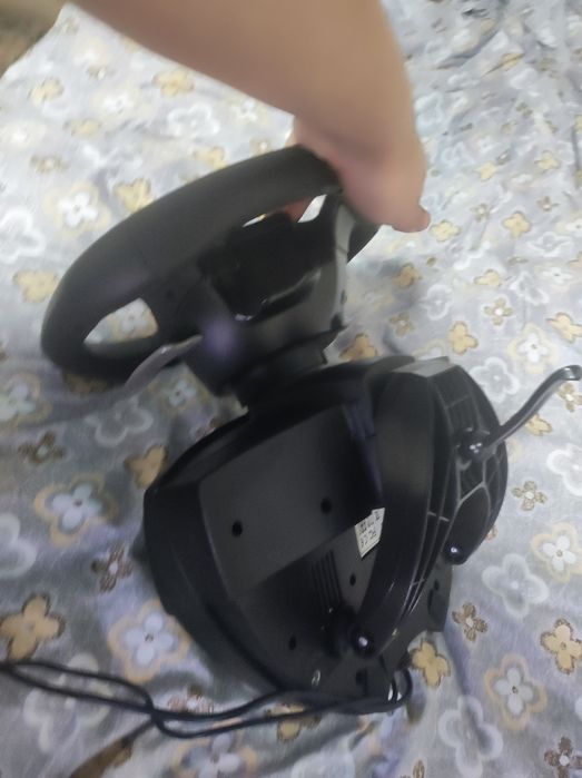 Руль  thrustmaster торг