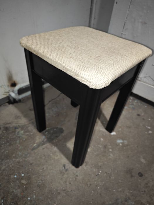 Табурет, табуреты, табуретки станция метро Москва