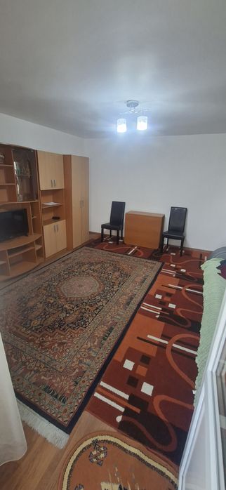 Garsoniera de închiriat