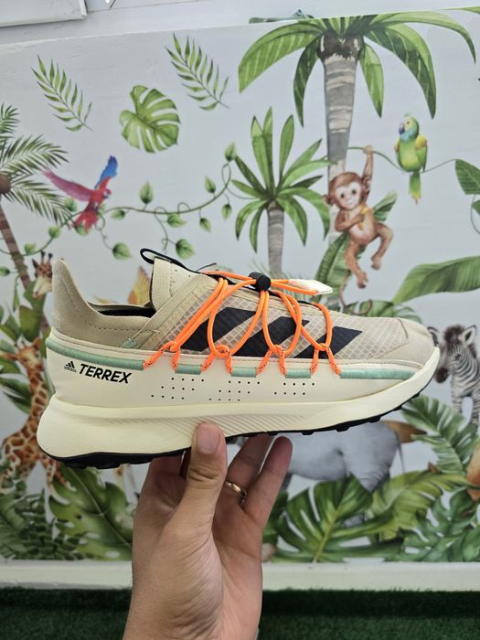 Adidas Terrex Voyager
