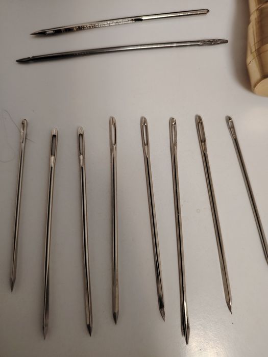 Vând ace pentru pielărie