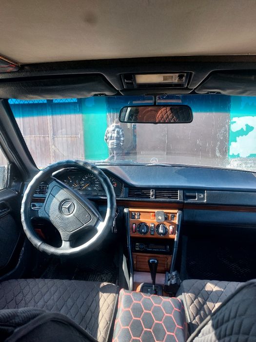 Мерседес 124 2.2 сатылады