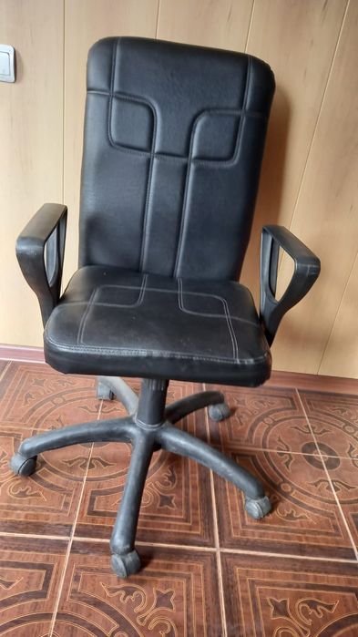 Стул для маникюра