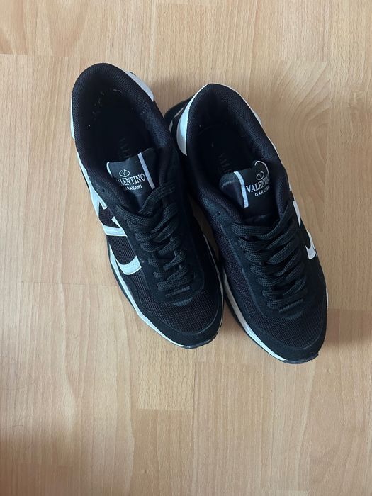 Дамски кецове VALENTINO