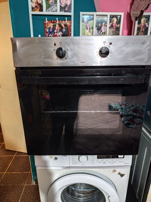 Фурна за вграждане CROWN