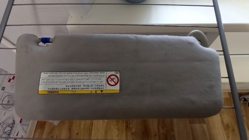 Солнцезащитный козырек камри 40