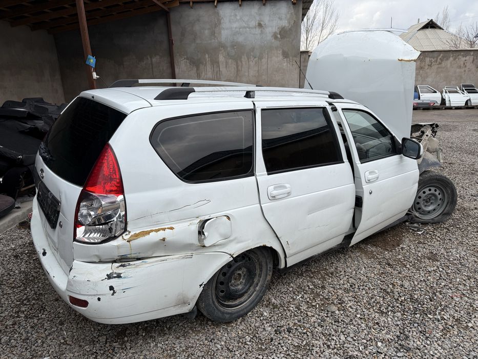 Разбор Приора Универсал год 2013 полу Люкс